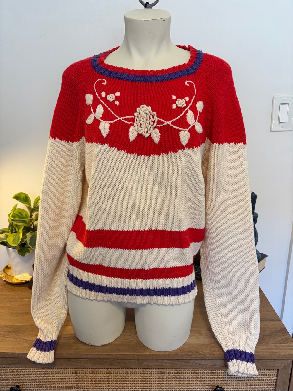 Vintage Red Cream Floral Embroidered Striped Knit Sweater M/L